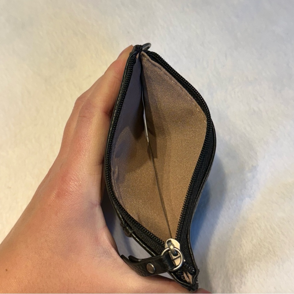 The Sak Iris Wristlet Wallet Black Leather Card Holder - Picture 3 of 6